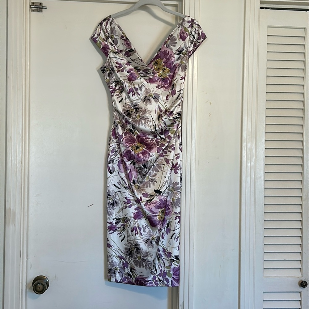 Maggy London Purple and White Midi Dress with Ruched Bodice and Flutter Sleeves